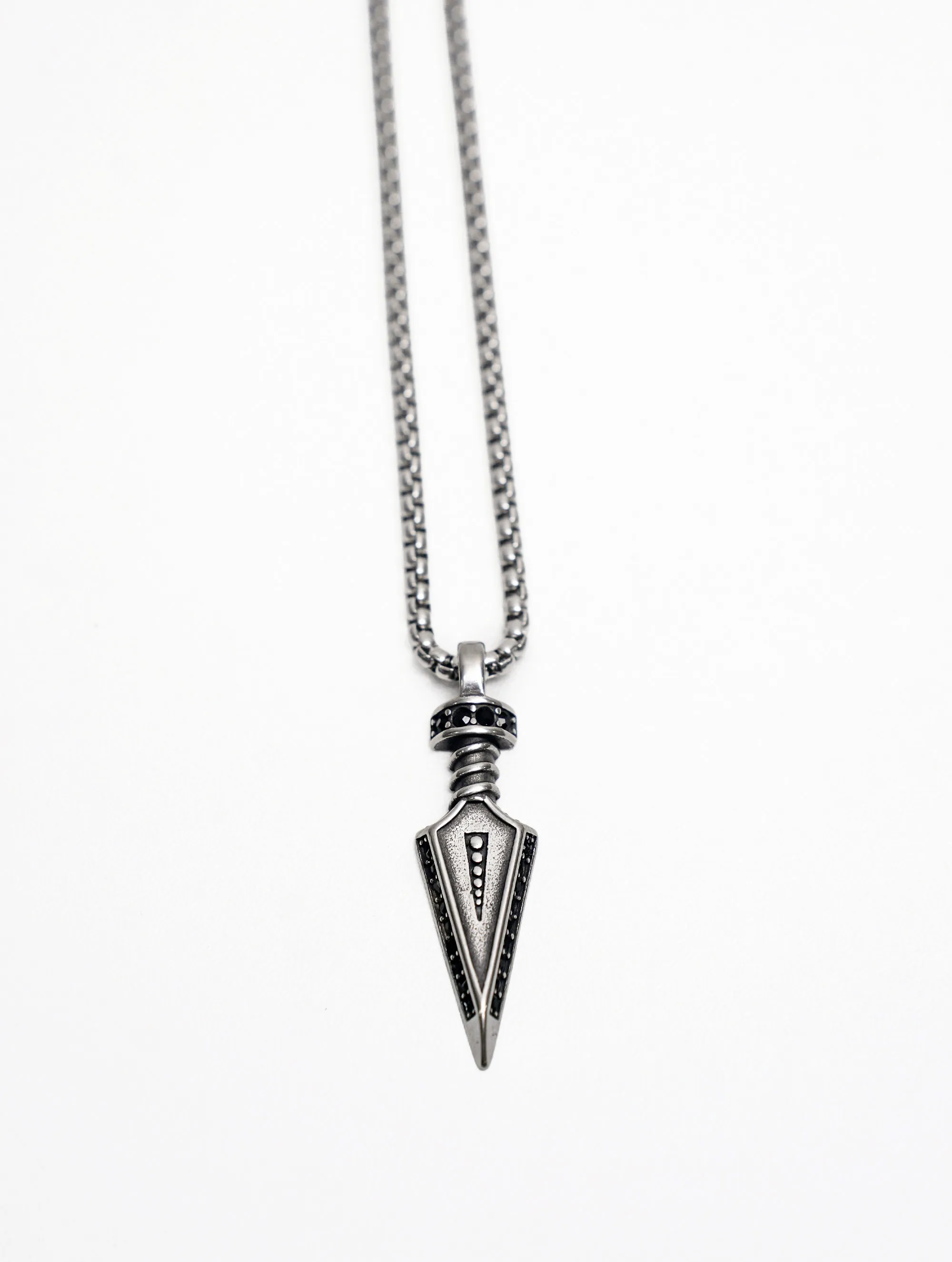COLLIER