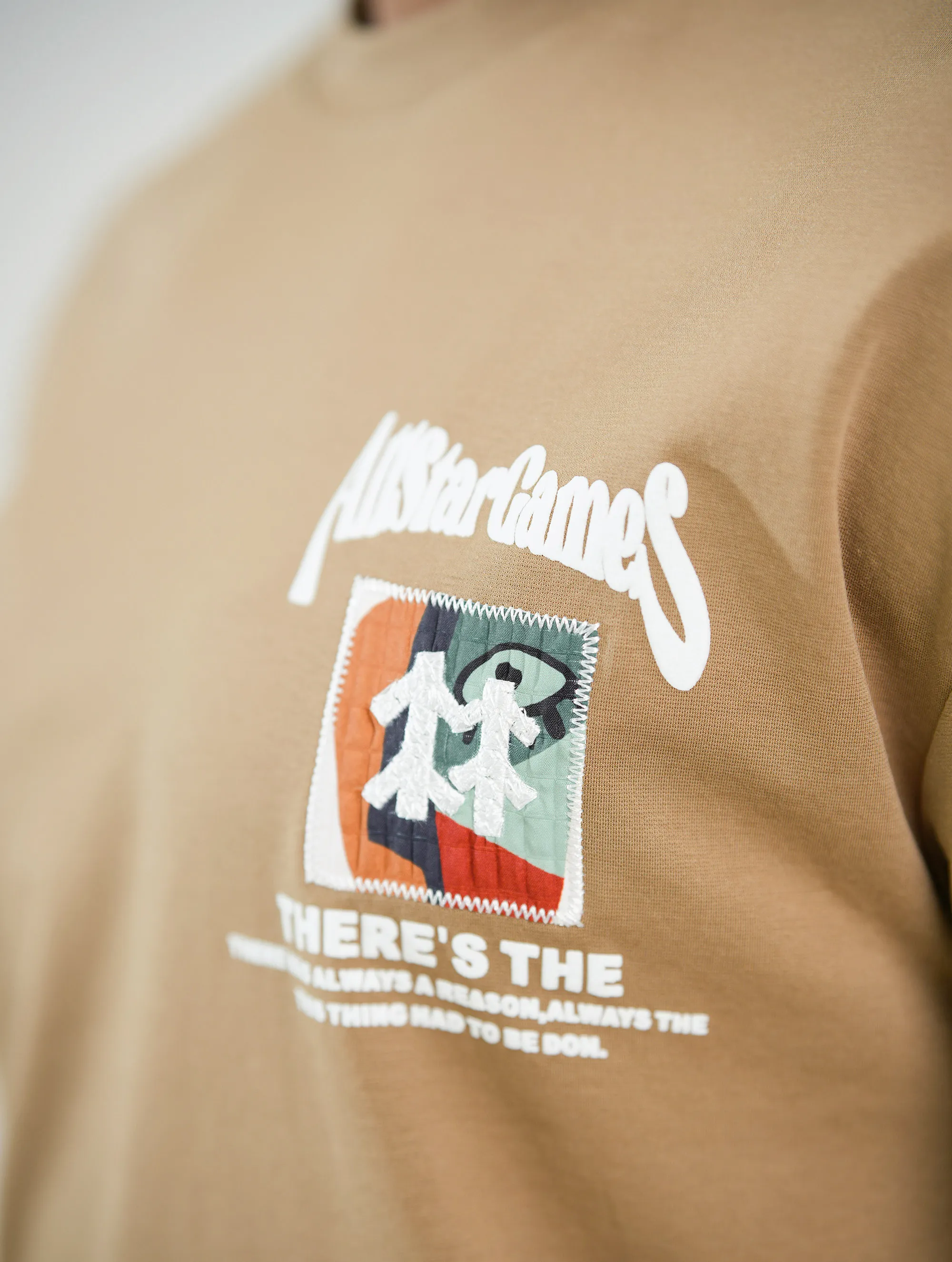 T-SHIRT